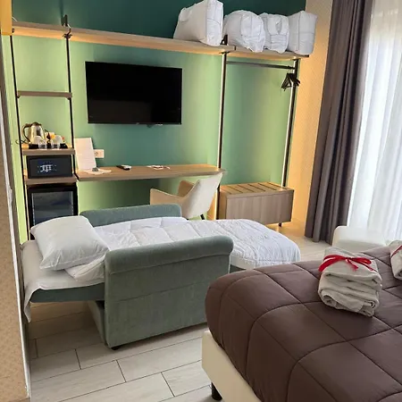 Castrichella Smart Boutique Rome Airport Hotel 3*